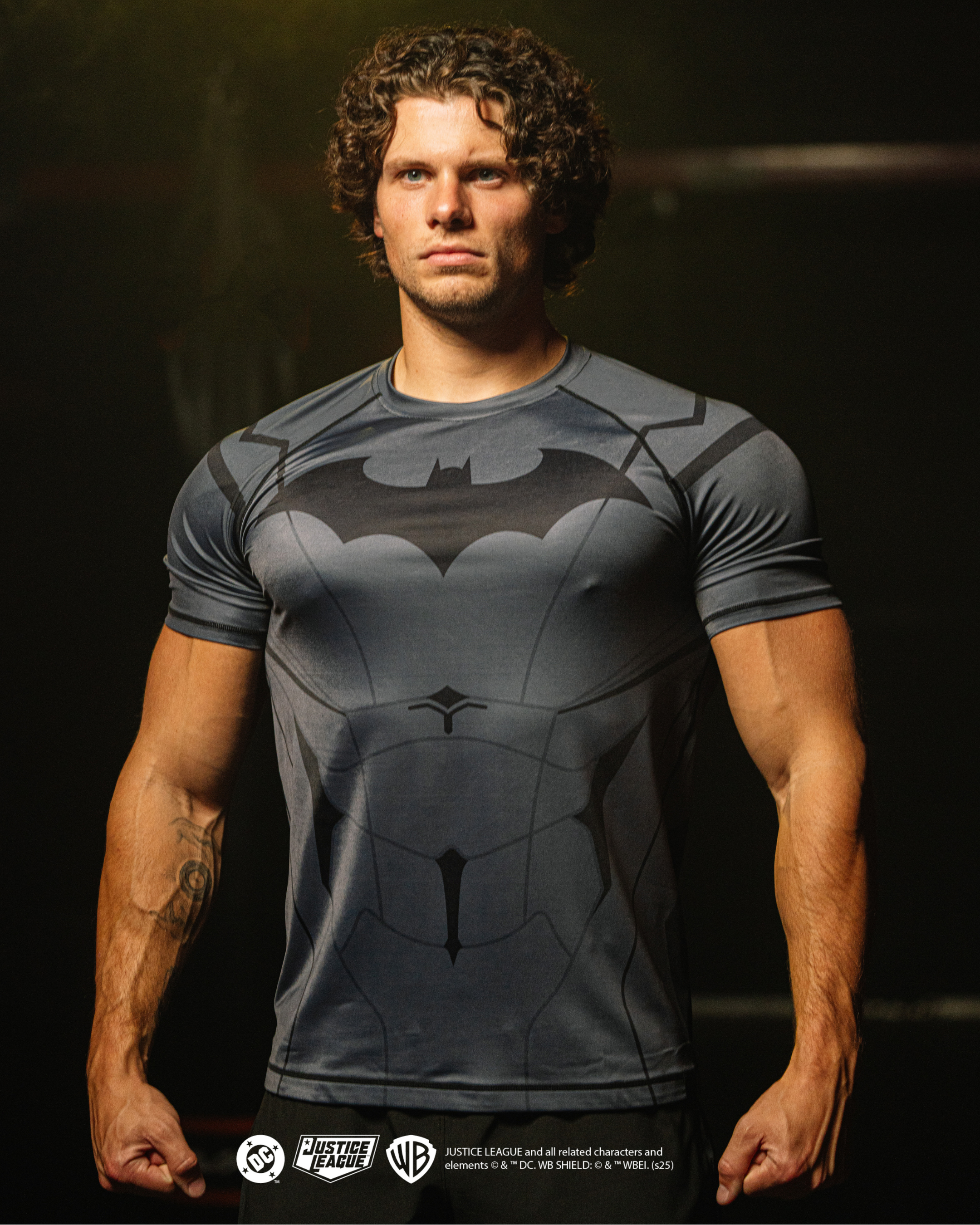  × BATMAN コンプレッションウェア M BATMAN Compression Short Sleeve