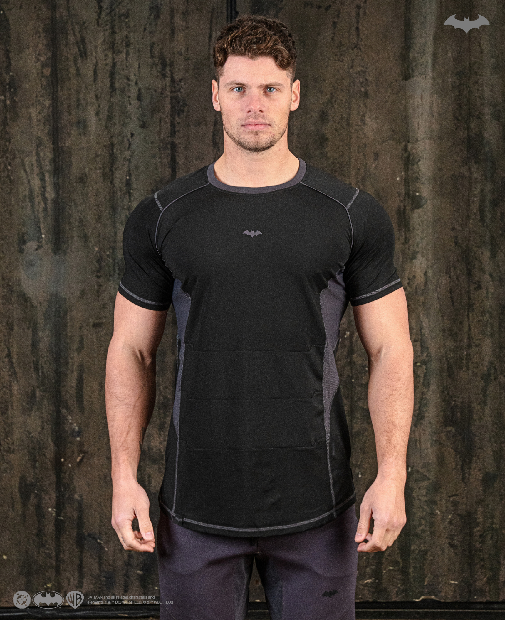  × Batman コラボ コンプレッションウェア Mサイズ BATMAN Performance Short Sleeve - Arkham Black